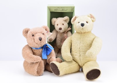 Lot 386 - Three collectors teddy bears