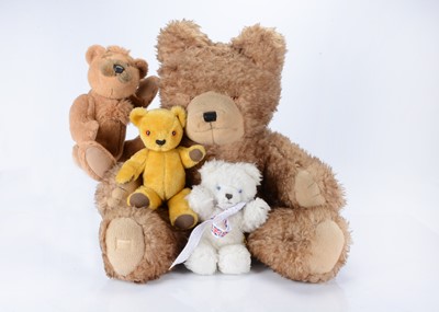 Lot 410 - Four collectors teddy bears