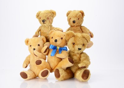 Lot 424 - Five post-war British teddy bears