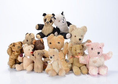 Lot 442 - Thirteen unjointed teddy bears