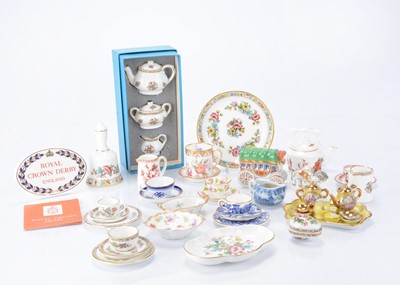 Lot 443 - British miniature porcelain tea ware