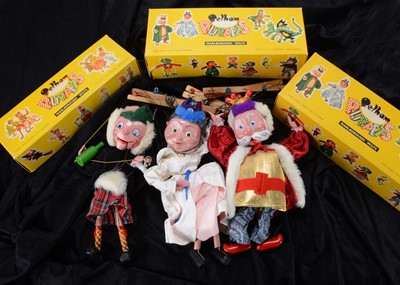 Lot 531 - Pelham Puppet SL King and Queen