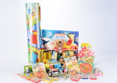Lot 540 - Small Smurf and McDonalds toys