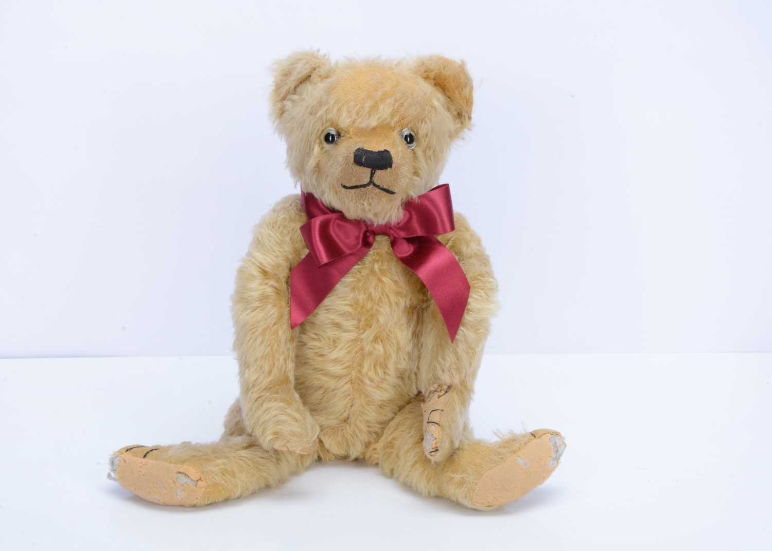 Lot 571 - An Alpha Farnell teddy bear, circa 1930