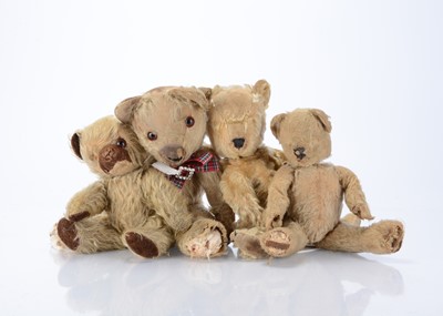 Lot 583 - A Chiltern type teddy bear