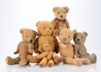 Lot 592 - Six post-war teddy  bears