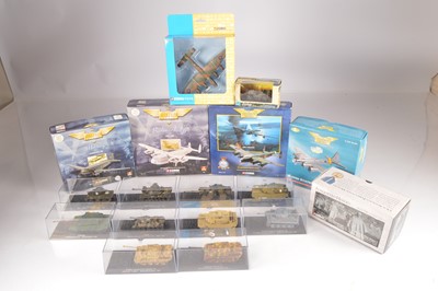 Lot 37 - Modern Diecast Military  Models and Aircraft (17)