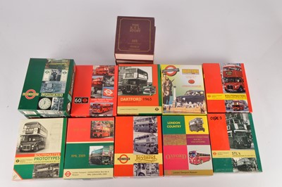 Lot 123 - Exclusive First Editions 1:76 Scale Bus Gift Sets (13)