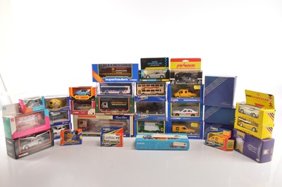 Lot 145 - Modern Diecast Modern Commercial and Private Vehicles (30)