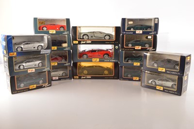 Lot 156 - Maisto 1:18 Scale and 1:24 Scale Jaguars and McLarens (16)