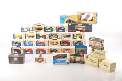 Lot 166 - Modern Diecast Vintage Vehicles and aircraft (39)