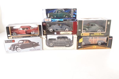 Lot 212 - 1930s-50s American 1:18 Scale Cars (7)