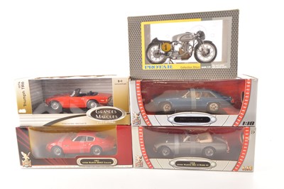 Lot 215 - 1:18 Scale 1950s-70s British Cars and 1:9 Scale Motor Cycle (5)