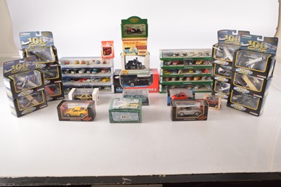 Lot 252 - Modern Diecast Vintage and Modern Vehicles and Aircraft (43)