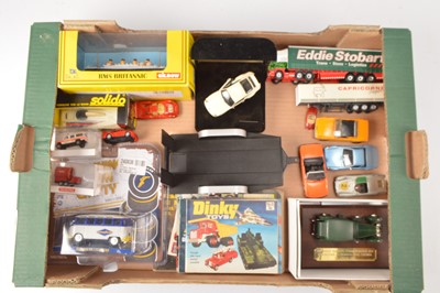 Lot 271 - Assorted diecast models 1/43 scale and smaller (16)