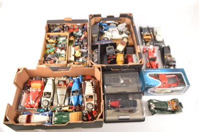 Lot 285 - Corgi Bburago Yesteryear and other diecast and plastic cars and vintage vehicles (90+ in 4 boxes)