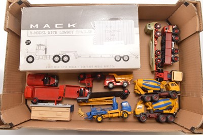 Lot 292 - Construction plant and commercial vehicles (28 in 2 boxes)