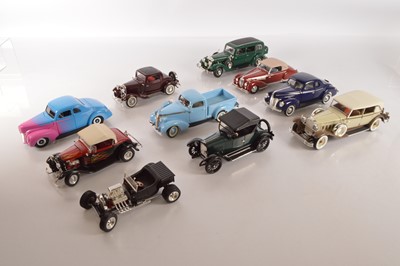 Lot 306 - Unboxed 1:18 Scale Pre War/Early Postwar Cars Coupe/Convertible/Pick Up (10)