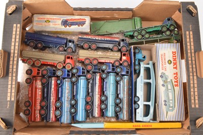 Lot 364 - Postwar Playworn Diecast Dinky Commercial Vehicles (16)