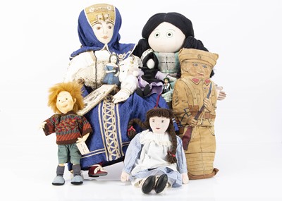 Lot 268 - Seven recent cloth dolls