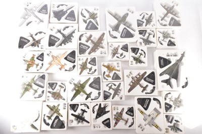 Lot 467 - Atlas Editions Military Giants of the Sky Series and Corgi Aviation Archive (39)