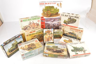Lot 473 - WWII Military Kits (15)