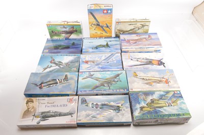 Lot 512 - WWII Military Aircraft Kits of Far Eastern Manufacture (16)