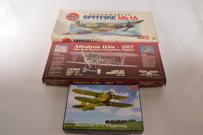 Lot 528 - Aircraft Kits (3)