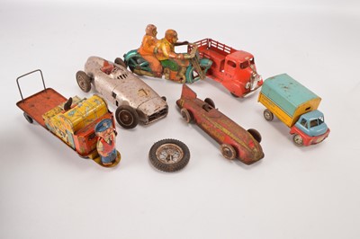 Lot 636 - Tinplate Toys