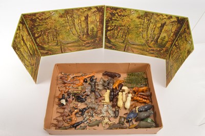 Lot 706 - Britains and other makers Zoo Wild Animals and Birds and Fencing (90+)