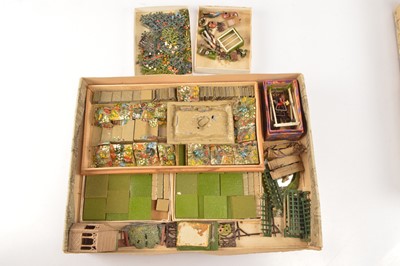 Lot 718 - Large 1930's Britains Miniature lead Gardening collection (400+)