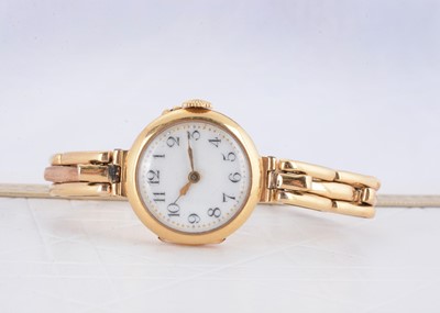 Lot 35 - IMPORTANT ANNOUNCEMENT: An Edwardian lady's 18ct gold wristwatch