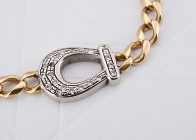 Lot 70 - An 18ct gold curb link bracelet