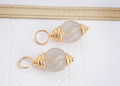Lot 110 - A pair of continental and frosted glass 18ct gold acorn stylised drops