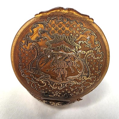Lot 117 - An 18th Century horn and gold inlaid pique work snuff box