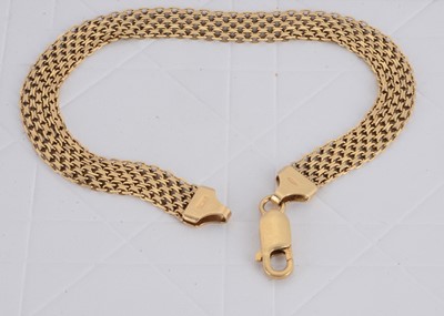 Lot 160 - A continental 750 marked yellow metal mesh bracelet