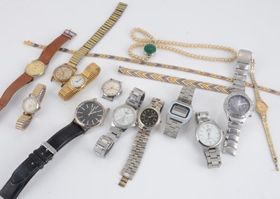 Lot 199 - An Italian silver two colour bracelet