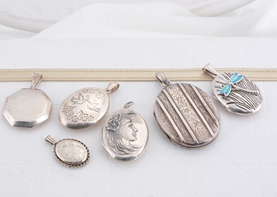 Lot 234 - A collection of six silver lockets