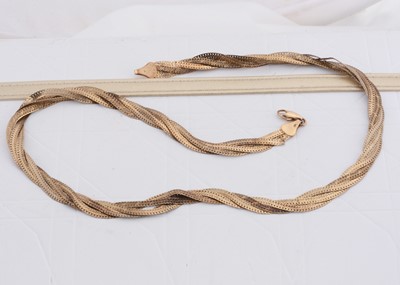 Lot 249 - A 9ct gold plaited necklace