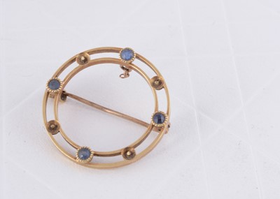 Lot 268 - A 15ct gold sapphire wreath brooch