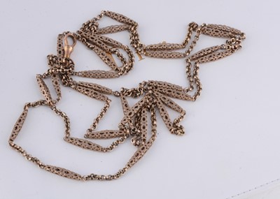 Lot 299 - An early 20th Century fancy link yellow metal guard chain