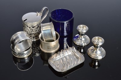 Lot 404 - Seven small silver items 