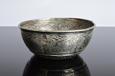 Lot 419 - An early 20th century Indian bowl