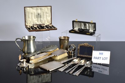 Lot 458 - A collection of silver and other items