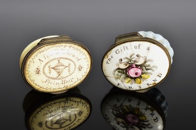 Lot 483 - Two Georgian Bilston enamel patch boxes