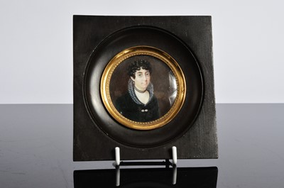 Lot 525 - A Regency period portrait miniature