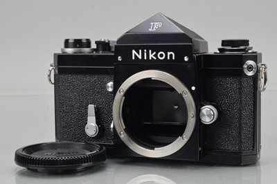 Lot 129 - A Nikon F Eye Level Camera Body