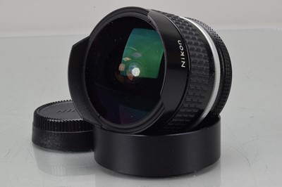Lot 142 - A Nikon Fisheye Nikkor 16mm f/2.8 Ai Lens