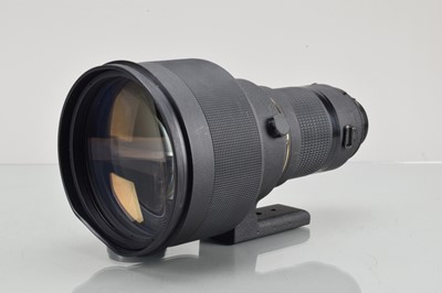 Lot 149 - A Nikon Nikkor ED IF 300mm f/2 Ai-S Lens