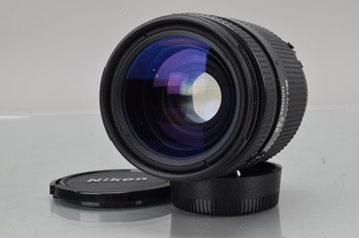 Lot 154 - A Nikon AF Nikkor 35-70mm f/2.8 Lens